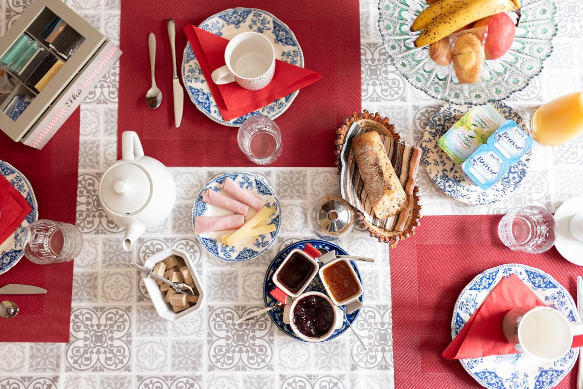 Au Nid De La Madeleine Bed & Breakfast ไกยัก ภายนอก รูปภาพ