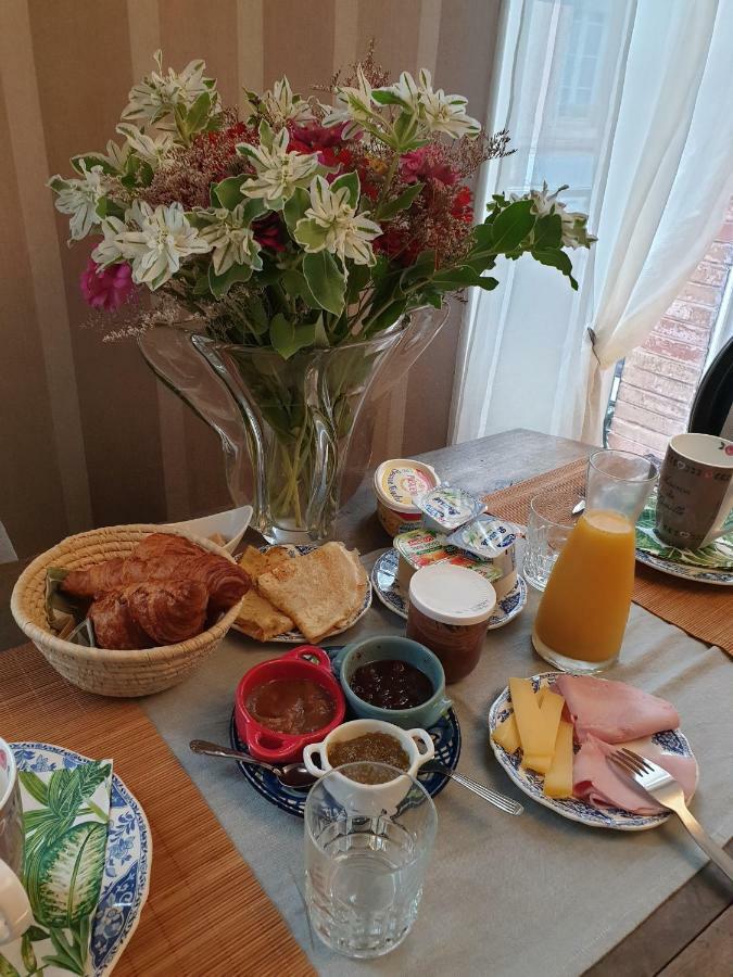 Au Nid De La Madeleine Bed & Breakfast ไกยัก ภายนอก รูปภาพ